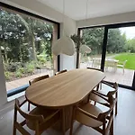 Ukoya Mazury Βίλα *